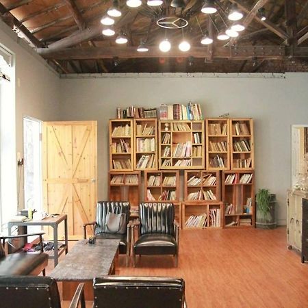 Tainan Macarthur Homestay Exterior photo